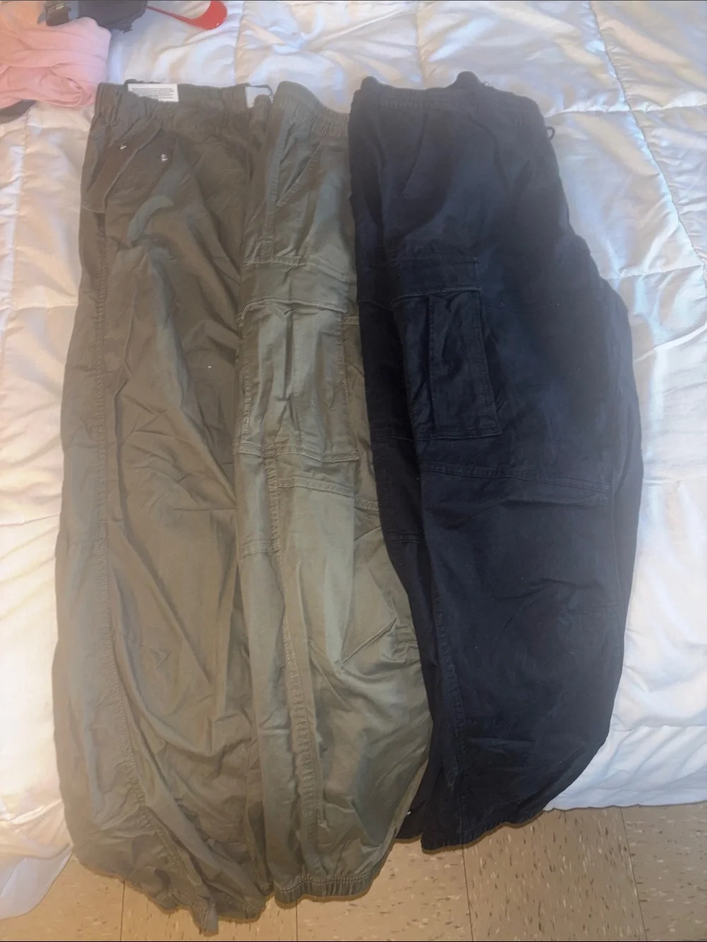 H&M Men's Cargo Pants in Olive and Black Duo